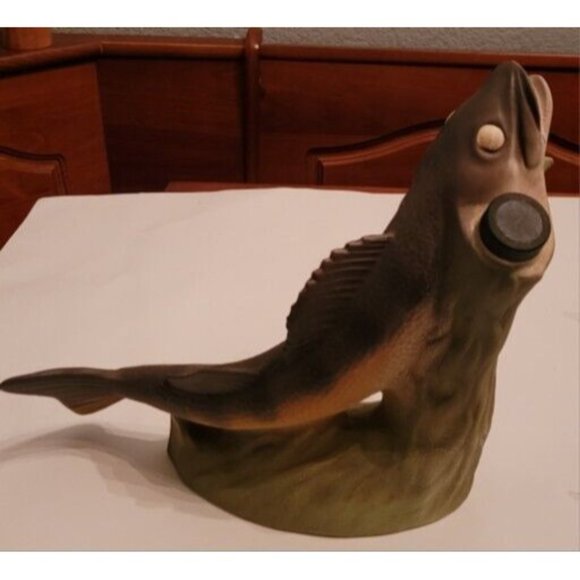 jim beam Accents Vintage 987 Jim Beam Decanter Fishing Hall Of Fame